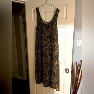 Old Navy3X.Light & stylish summer leopard print dress. Versatile and flattering.